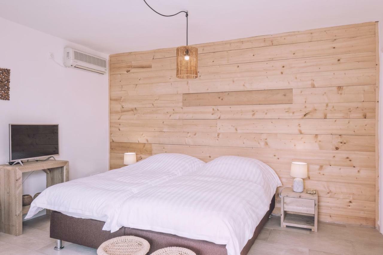 Apartamentos Catharina Maria Cala Llonga  Eksteriør bilde